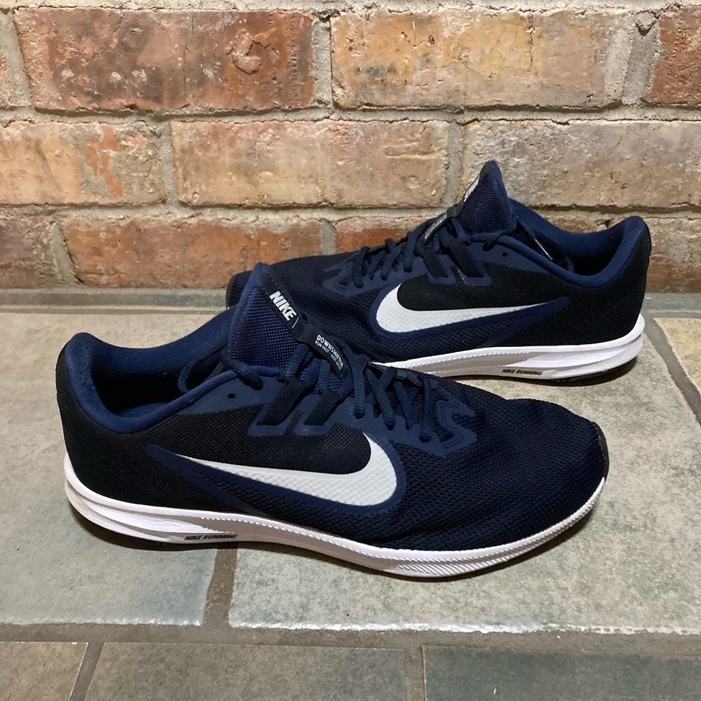 Nike Downshifter 9 Men’s Navy Size 11
